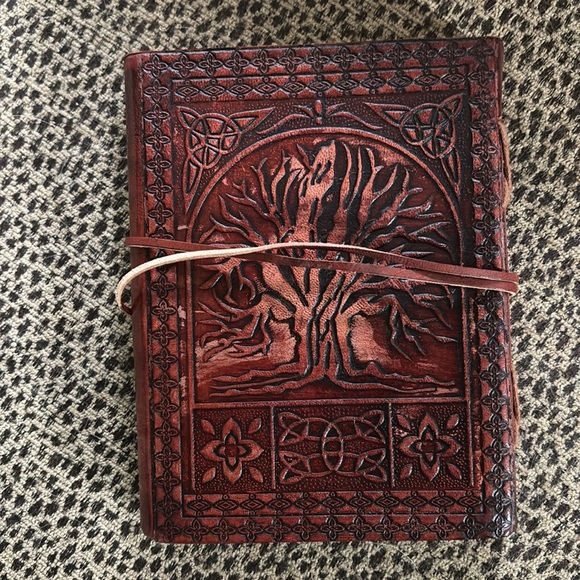 Beautiful Journal/Book - Picture 2 of 4